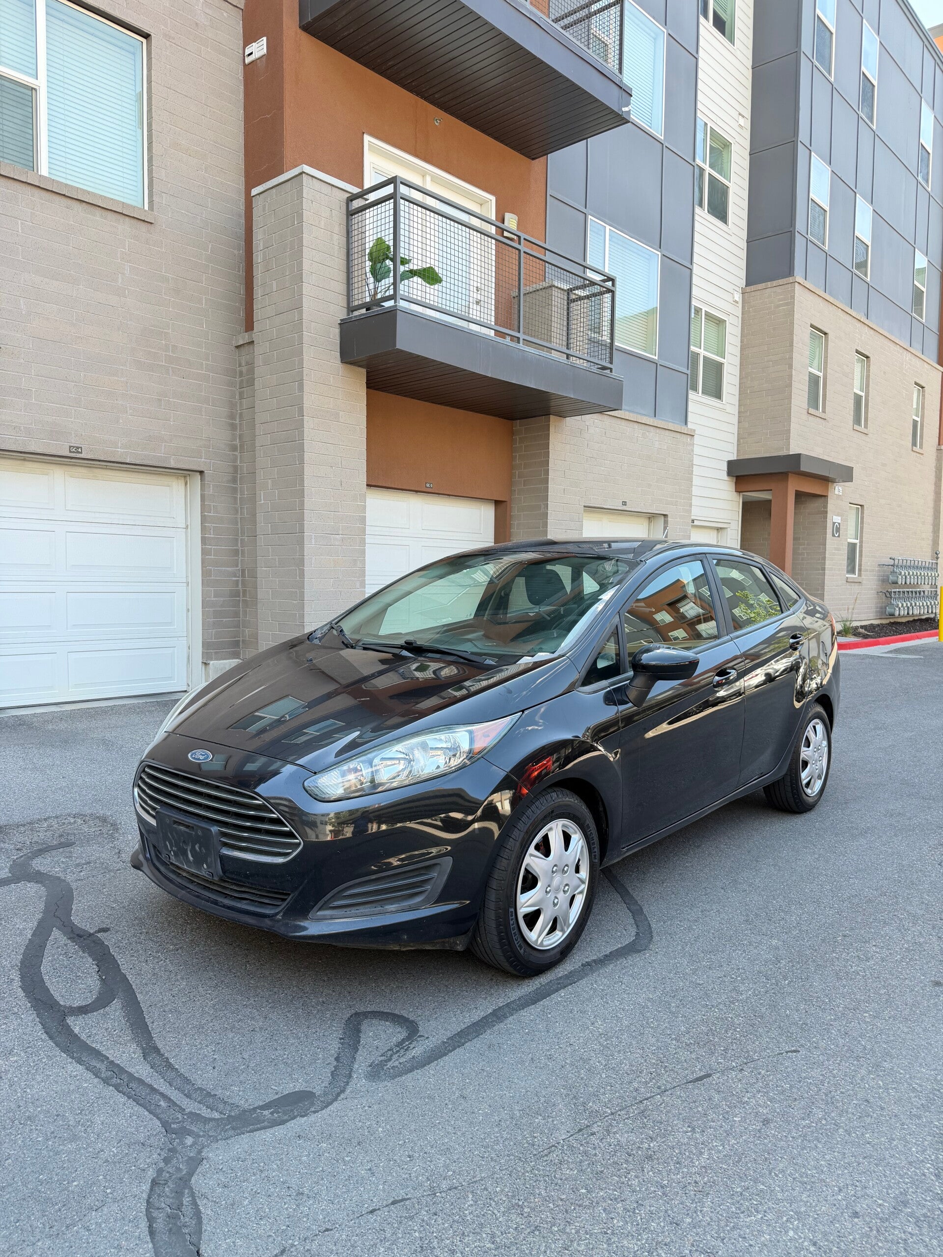 2015 Ford Fiesta S Sedan's photo