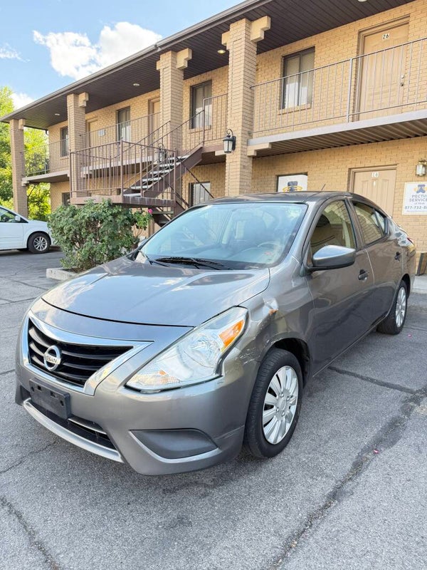 2016 Nissan Versa 1.6 S Plus