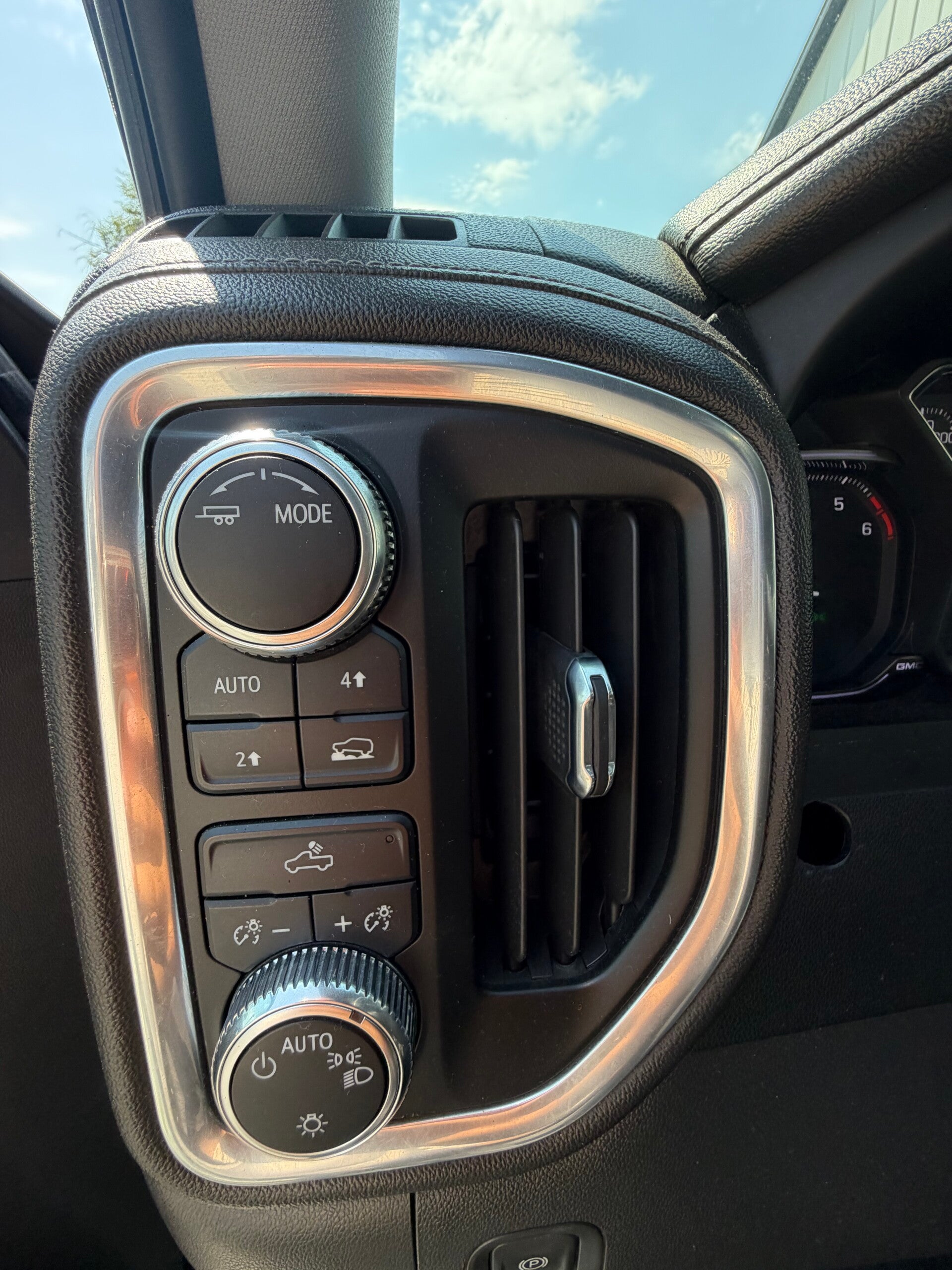 2022 GMC Sierra 1500 Limited SLE - Photo 8