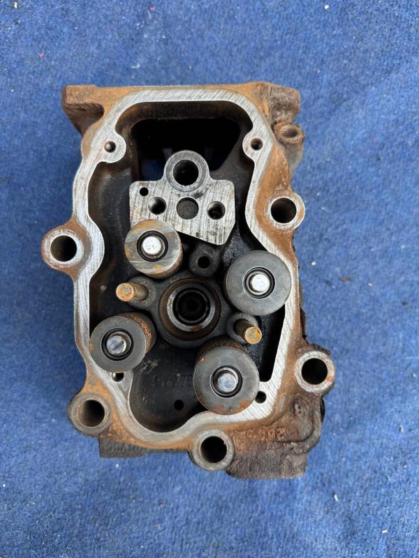 Scania Original Zylinderkopf PDE Motor 2062642, 2183414 , 2005246