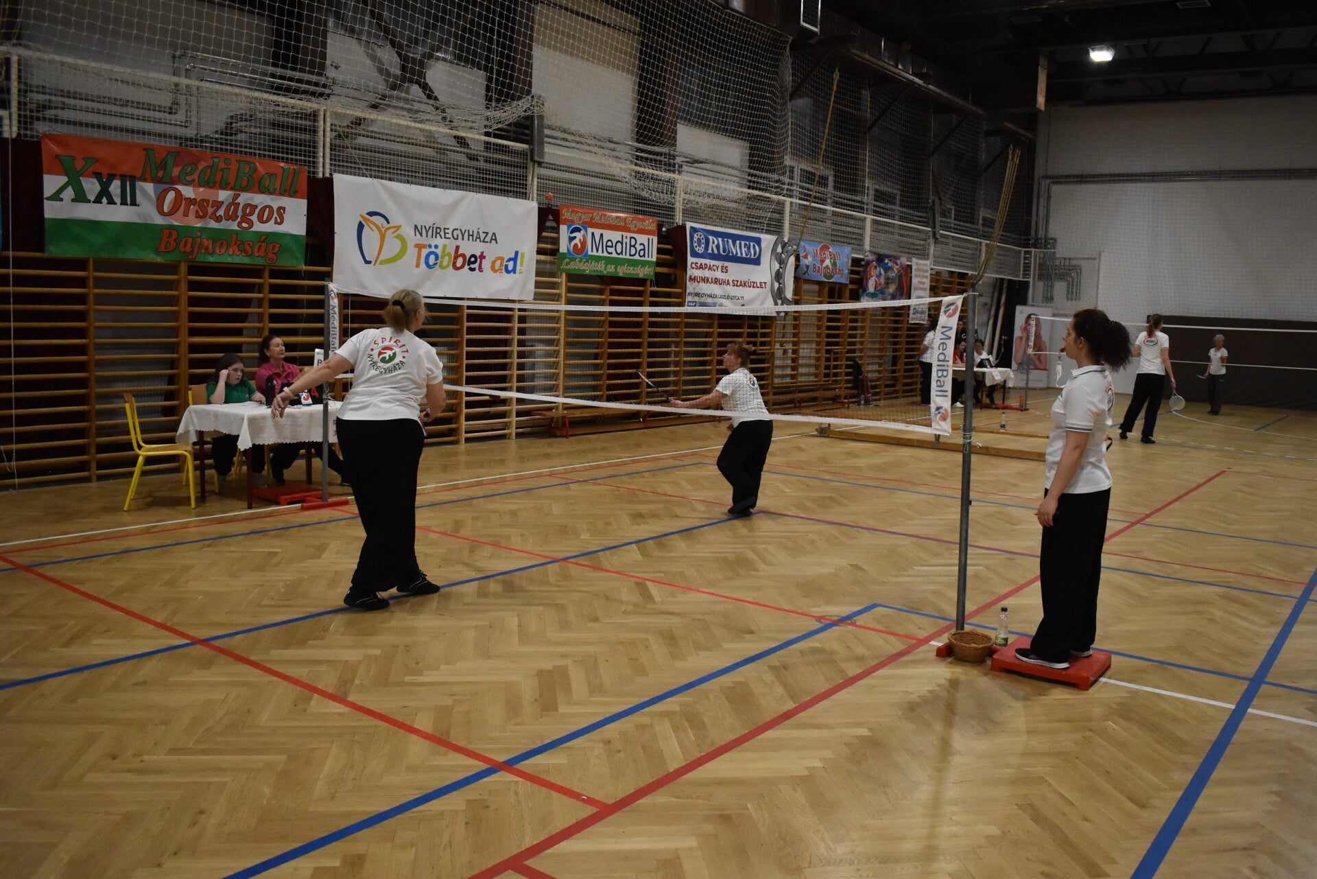 dsc_0200-copy-standard.jpg