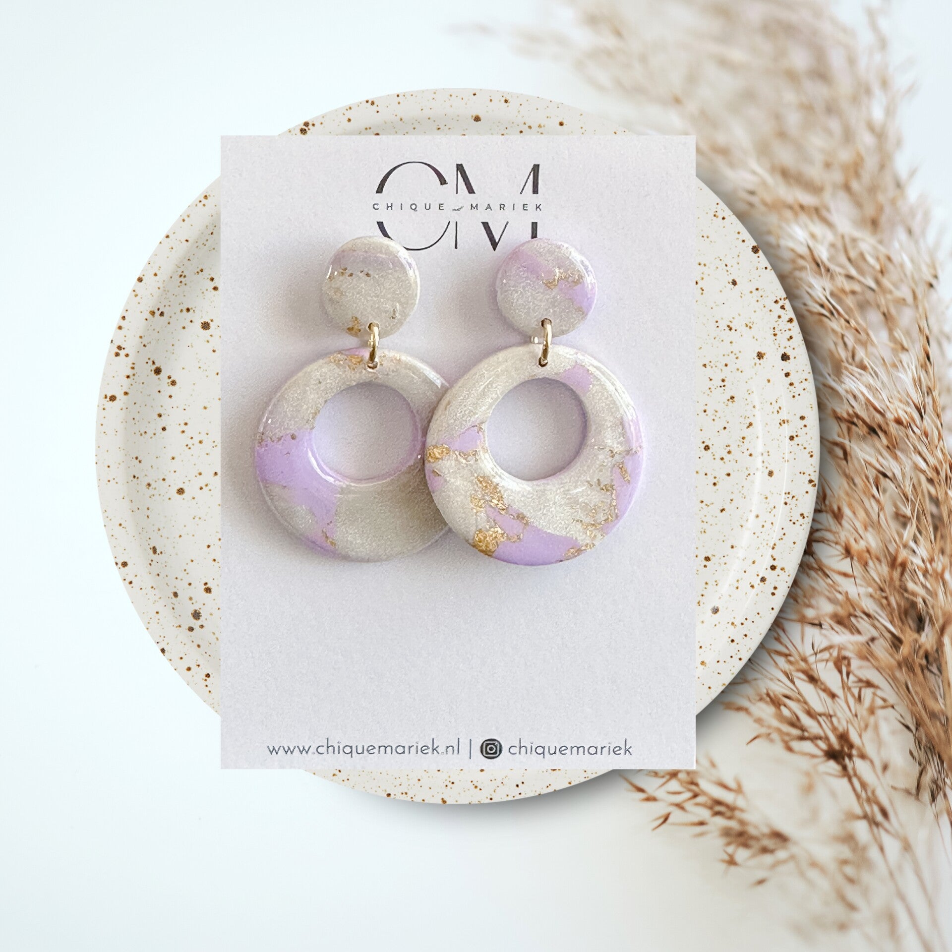 Chique lilac collection