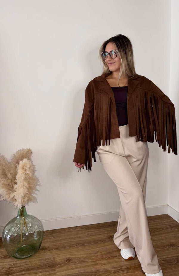 chaqueta ante de flecos