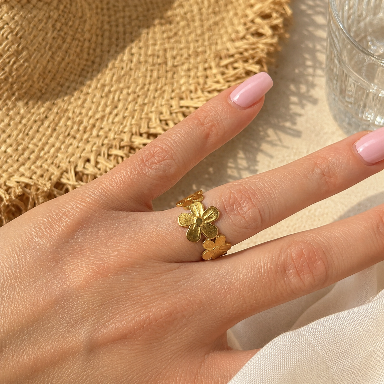 Flower ring goud