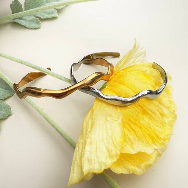 Bangle armband wavy