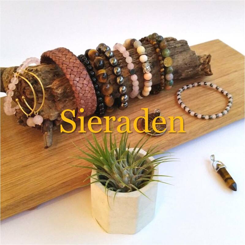 Sieraden van edelsteen of leer koop je bij 101winkels in Zwolle