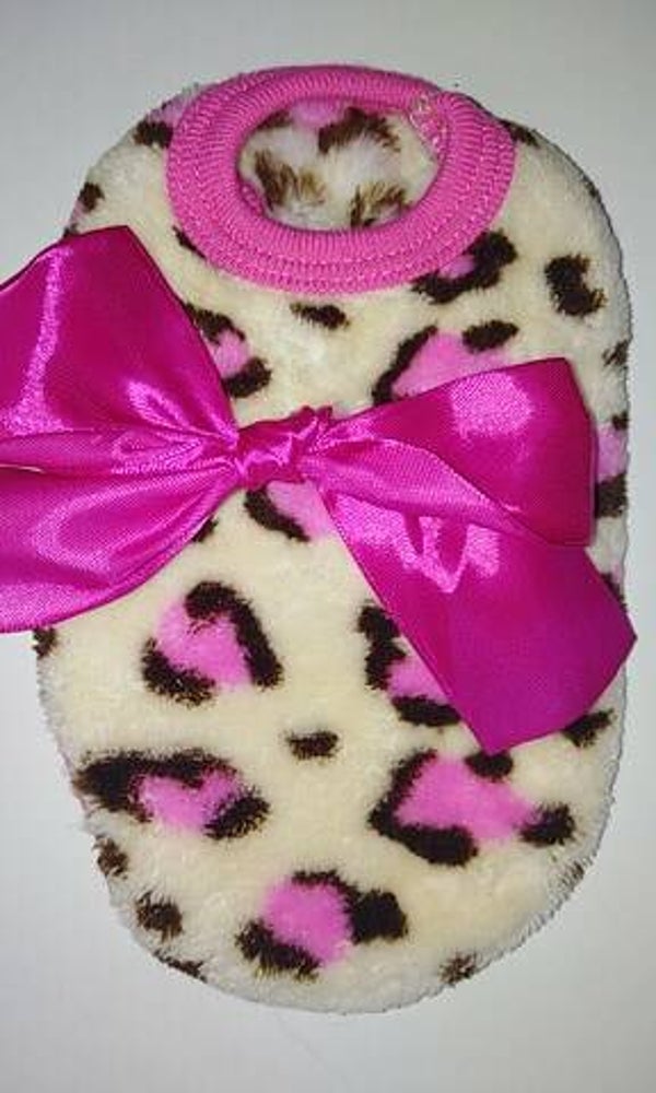 Fleece leopard roze strik 24cm