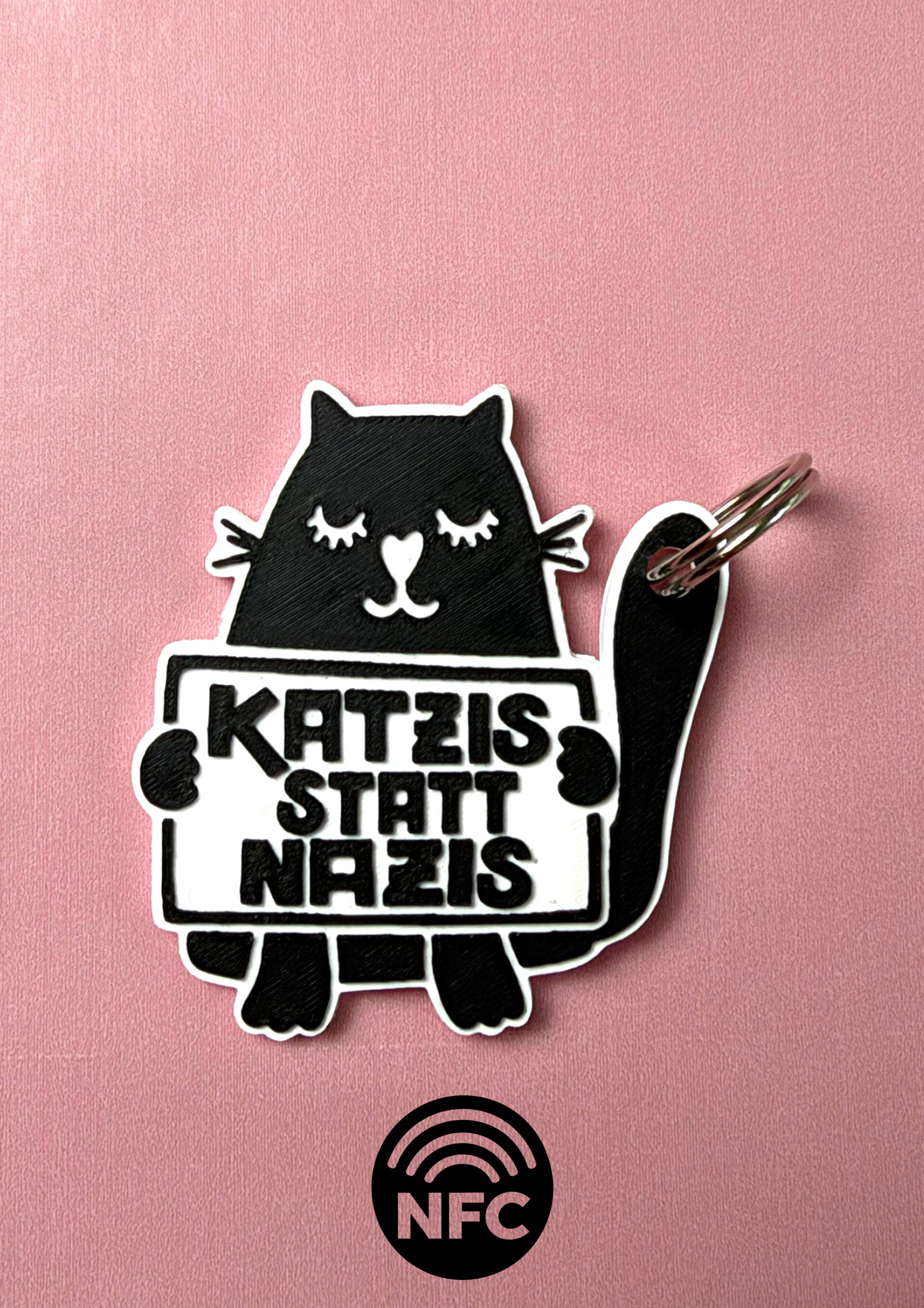 „Katzis statt Nazis“  Weiß – 3D-NFC-Schlüsselanhänger