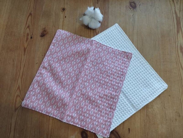Essuie-tout fleuri rose