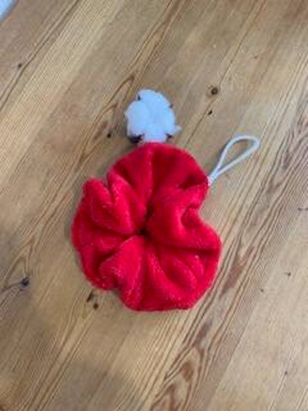 Fleur de douche rouge