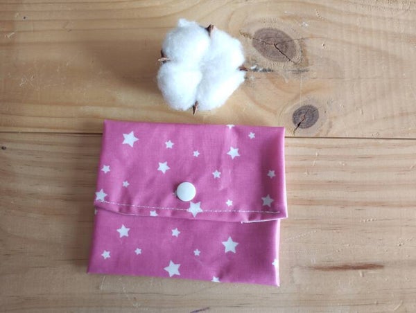 Pochette à savon rose à étoiles