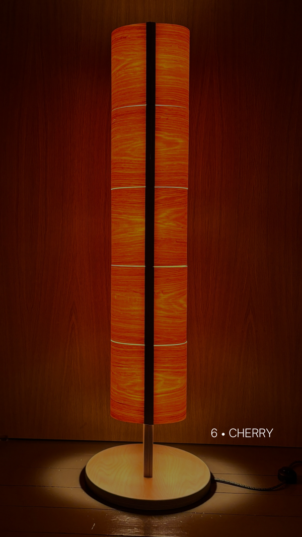 Design-Standlampe für Lounge & Wohnbereich - Holz 123×35 cm