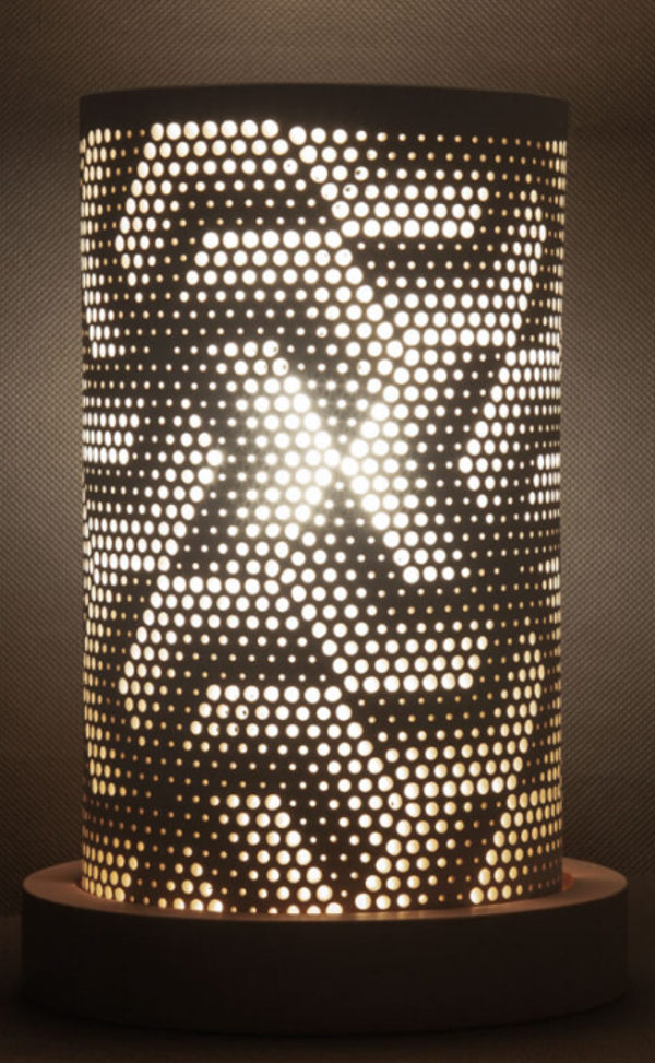 Keramiklampe mit Windradmuster H 24 cm