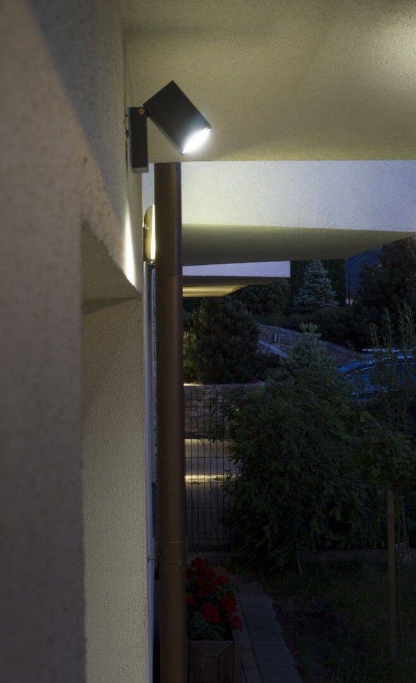 Schwenkbare Außenwandleuchte Spot H 10 cm
