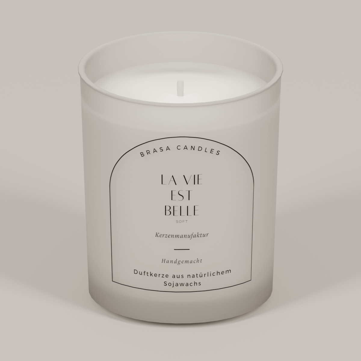 Sojawachskerze „La Vie Est Belle Soft“ im Glas 245 ml – Weißer Frost-Look mit Bambusdeckel
