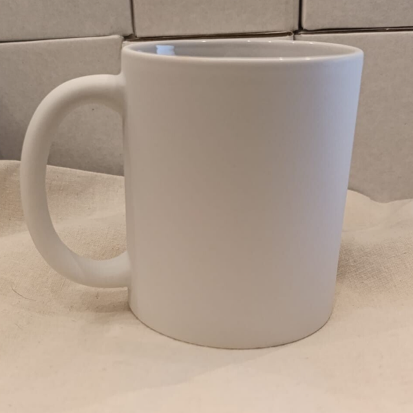 Mug en céramique blanc mat à personnalisé – 350 ml
