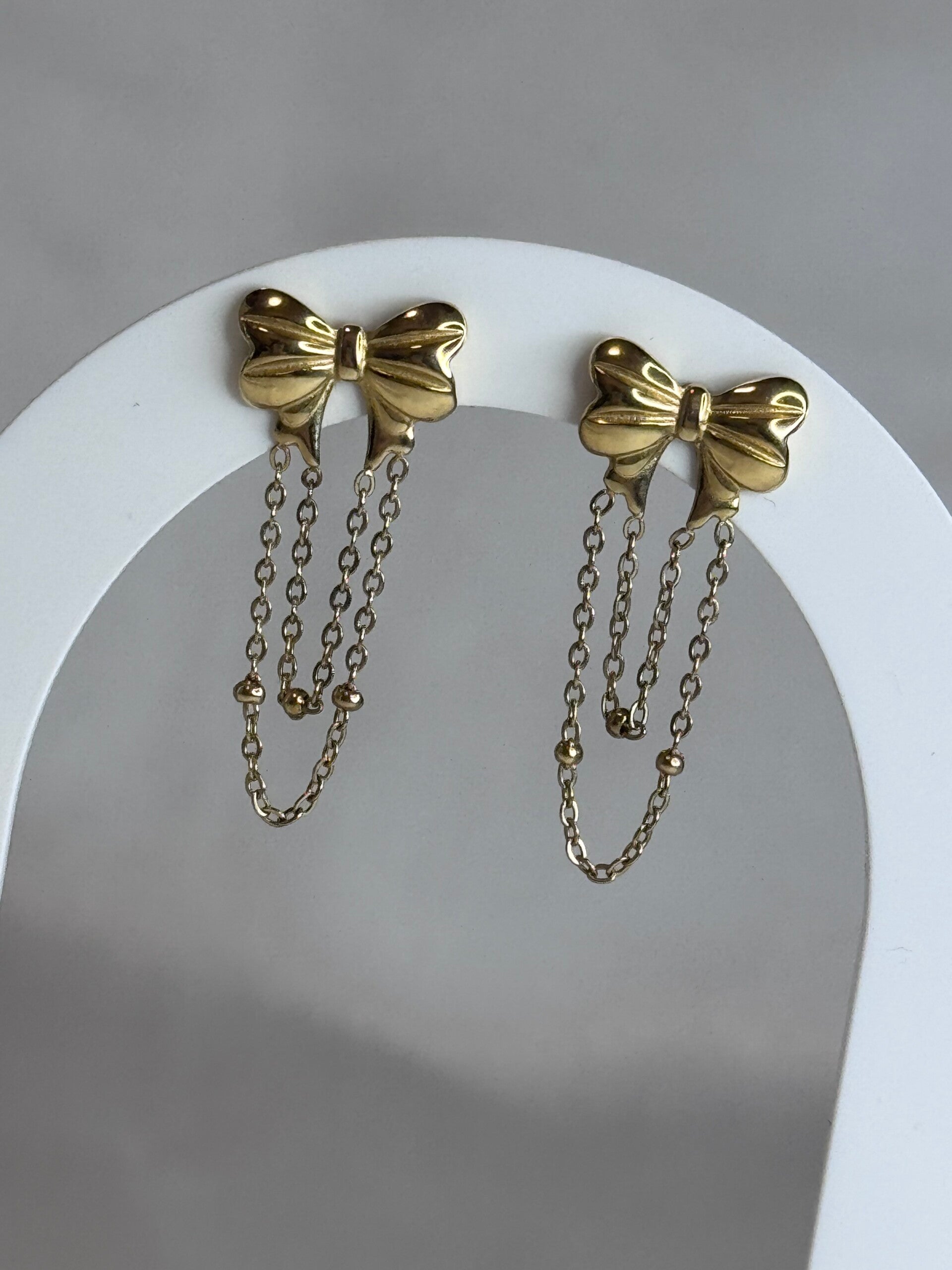 Daisy oorbel - Goud kleur