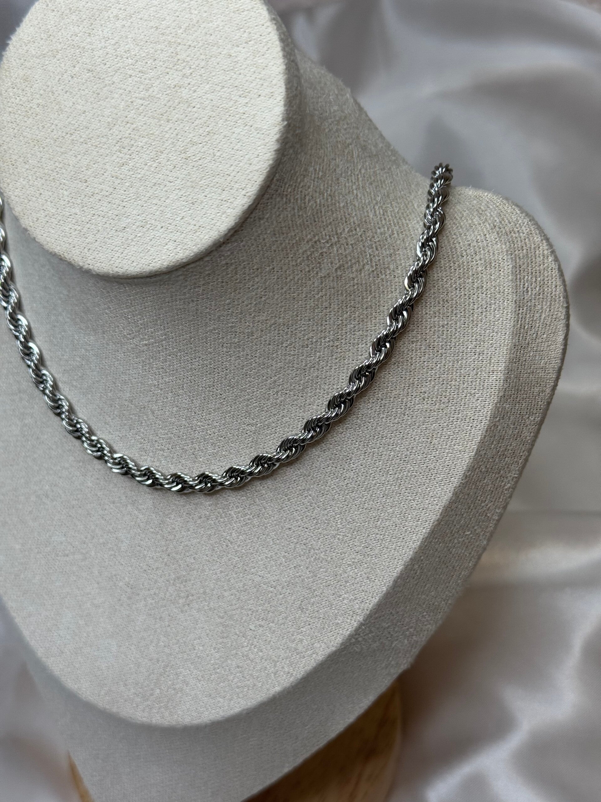 Navy ketting - Zilver kleur