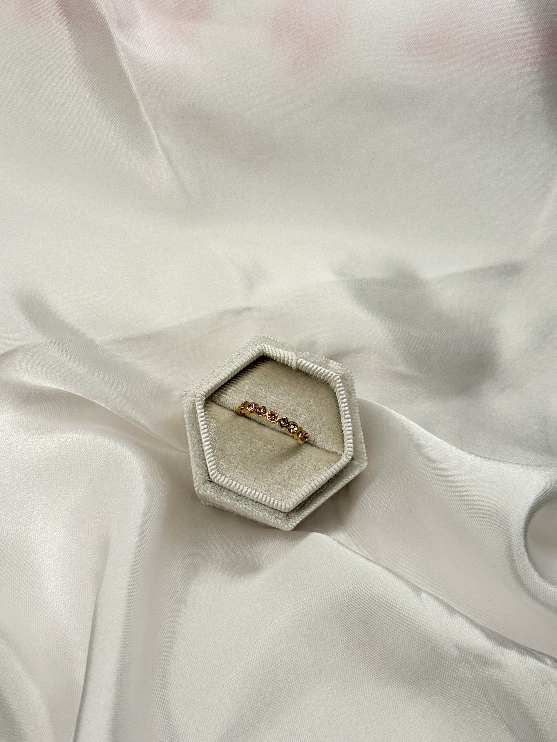 Amara ring - Goud/Roze kleur