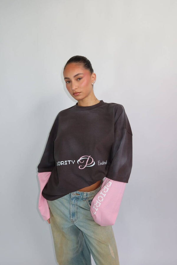 PRIORITY PRINTS LONGSLEEVE GREY