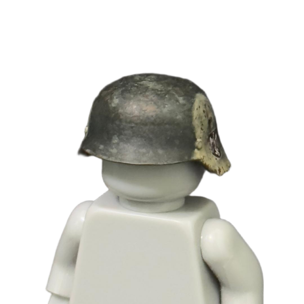 WW|| German Whehrmacht Camouflage Stahlhelmet