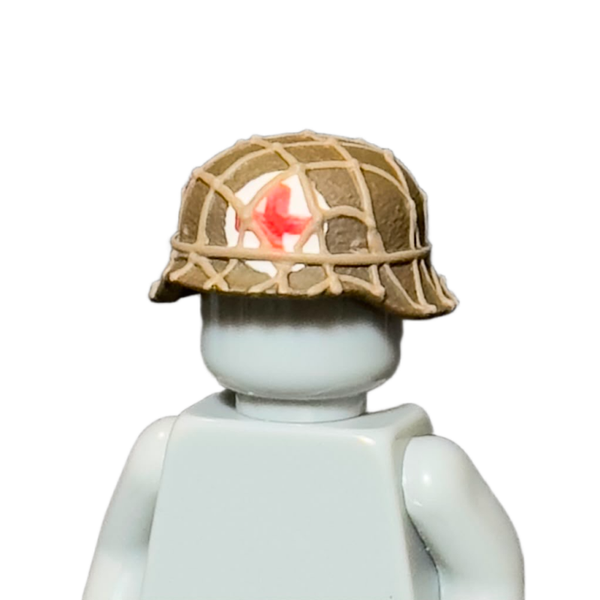 WW|| German Netted Medic Stahlhelmet