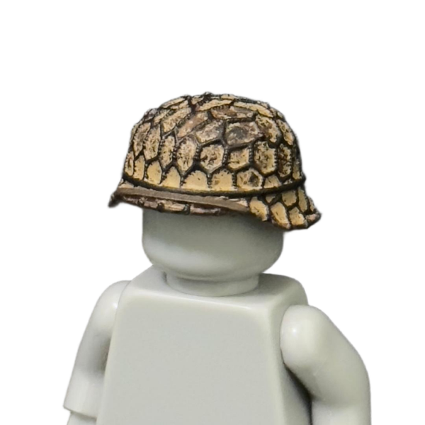 WW|| German Chick Wire Stahlhelmet Battle Damage