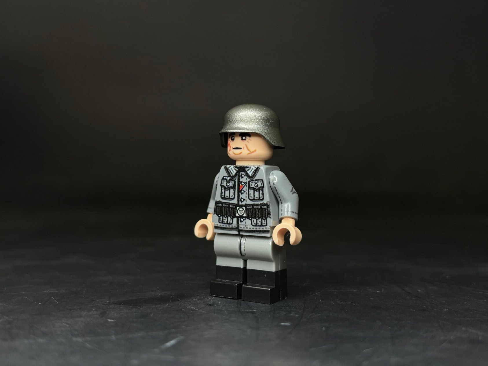 WW|| German Wehrmacht Kar98 Figure