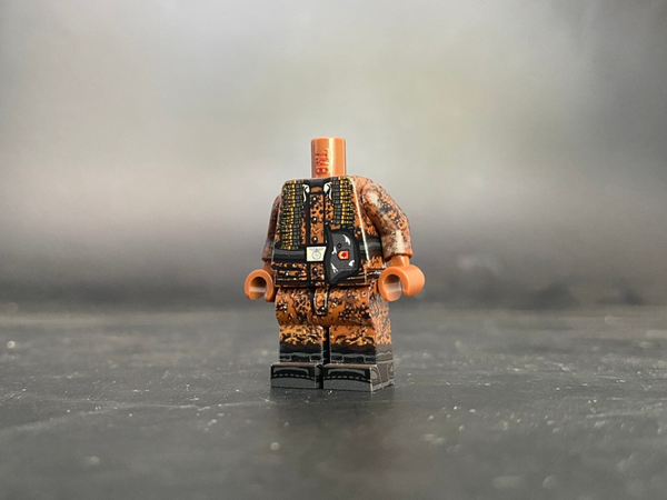 WW|| German Autumn Oakleaf Parka (Mg - Assistant)