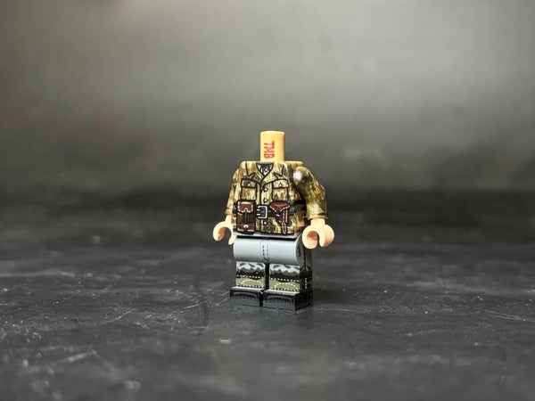 WW|| German Sumpftarn M44 Body (Officer)
