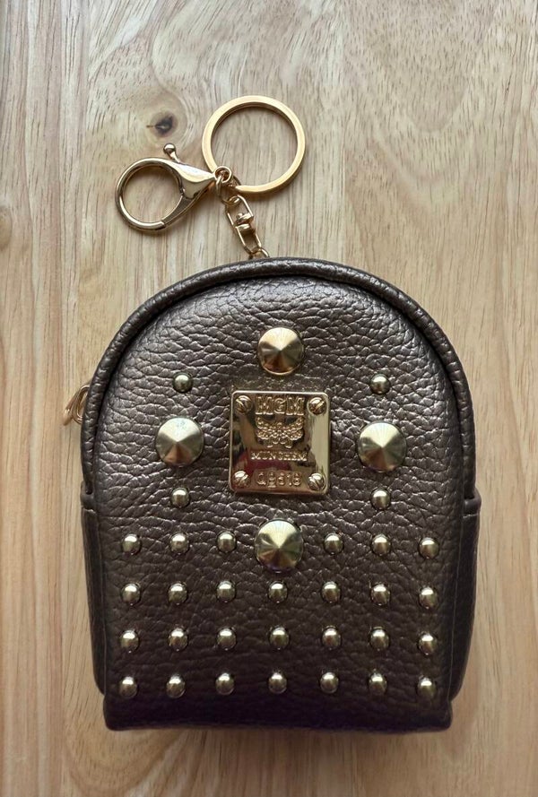 tasje met studs