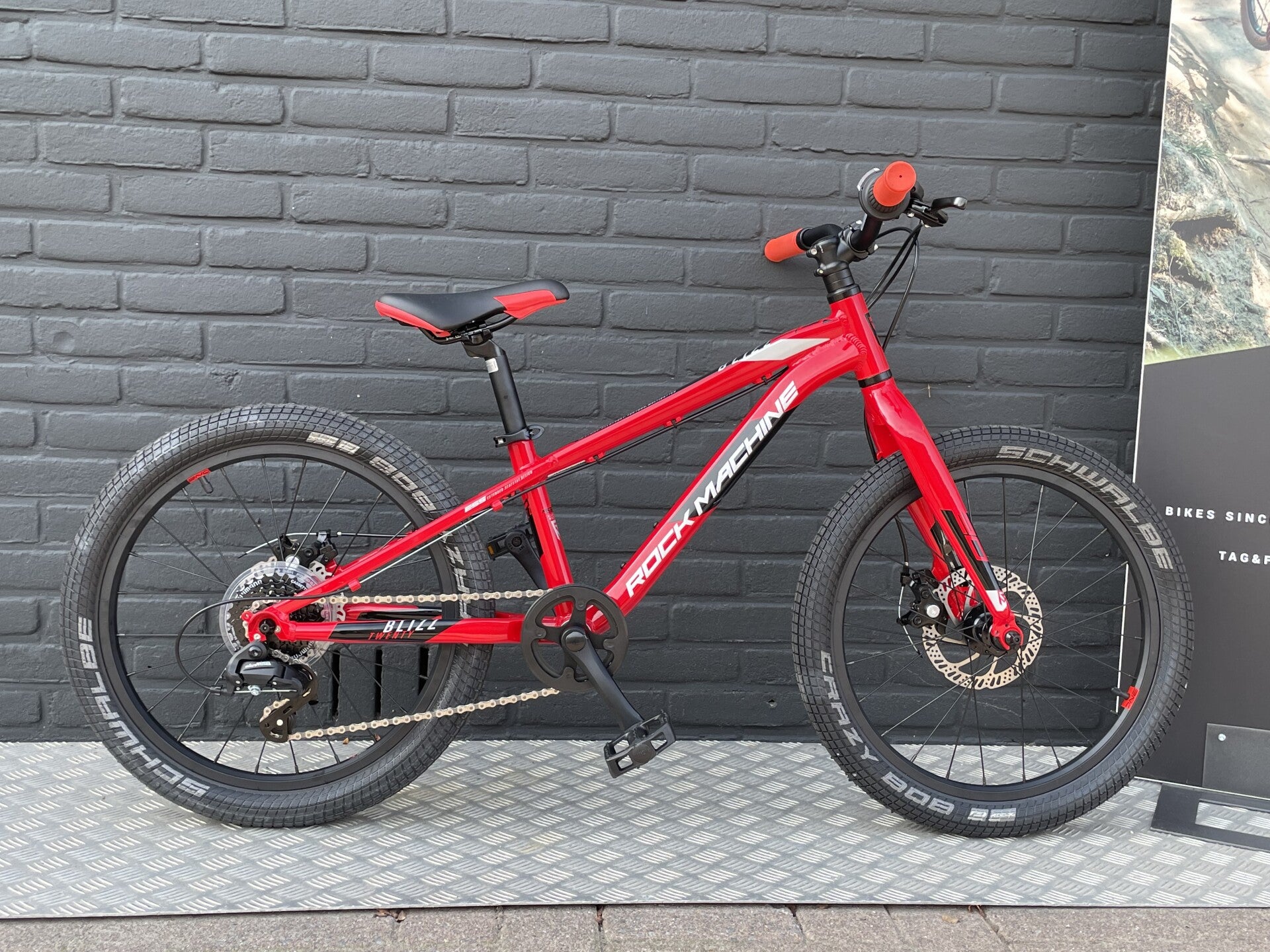 ultegra spd sl pedale Shimano PD-R8000 SPD-SL Carbon Road Pedals Vehicle:2022+ Toyota Tundra (BPT-TYI) Optional cleats include fixed off-price-60 Paw Patrol 12 inch