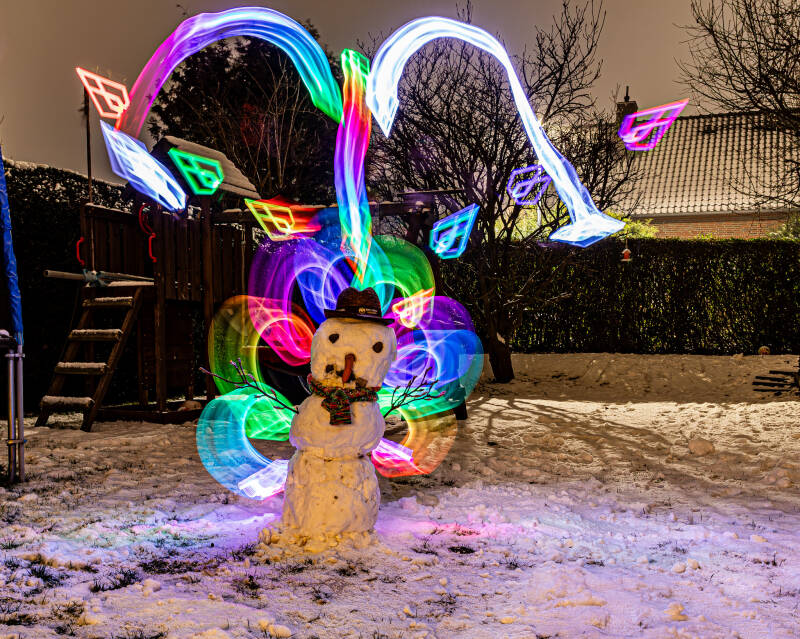 Schneemann in Farbe - Frank Behr