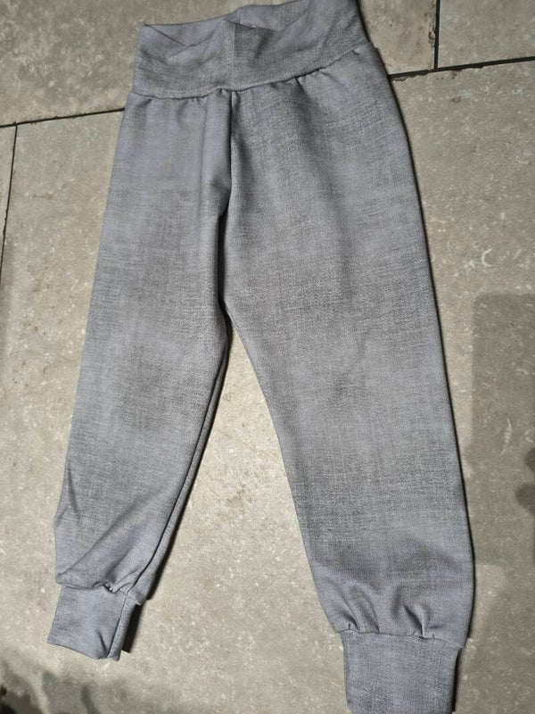 Lichtgrijze baggy broek