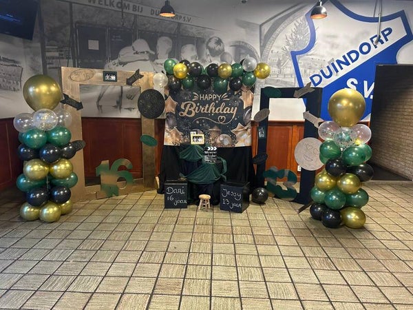 Sweet 16 groen/goud/zwart