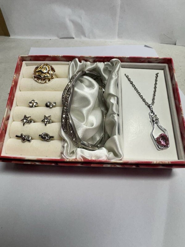 Daughter Christmas Jewellery Box Ring Braclet Earrings Necklace Complete Gift