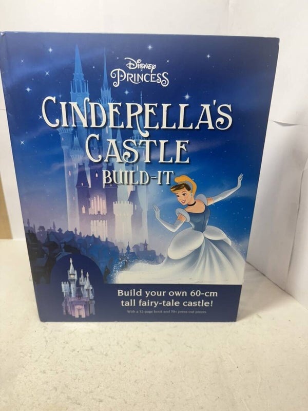 Disney Princess: Cinderella's Castle: Build your own fairy tale castle! by Walt