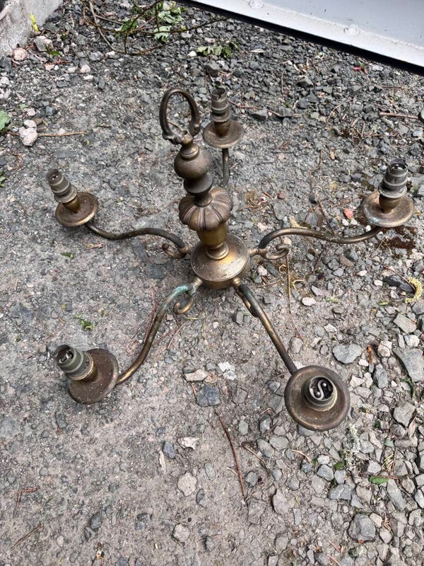Vintage brass 5 arm chandelier ceiling light fitting classic Georgian style.