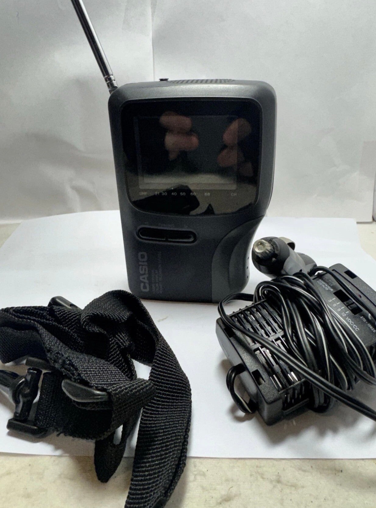 Vintage Retro Casio Colour Display Pocket Television Tv -1750 With Car Cables