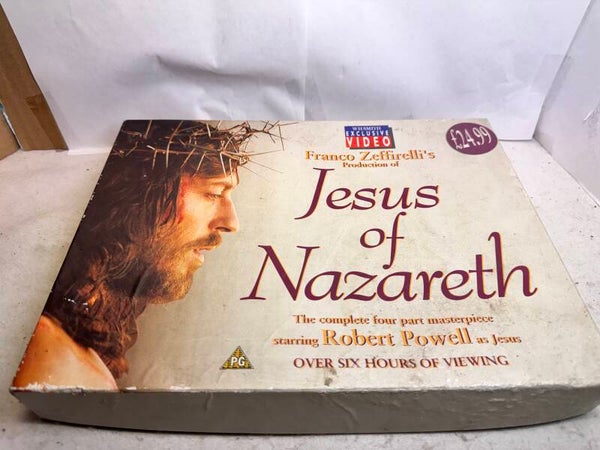 Franco Zeffirelli's 'Jesus Of Nazareth' Box Set (VHS) Video Set WHSmith 1992