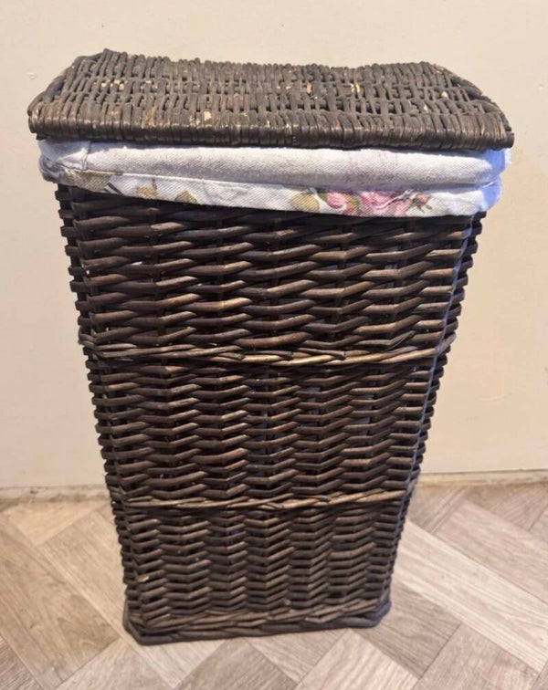 Vintage Wicker Linen Laundry/Storage Basket Brown 48 X 29 X 24cm Floral Insert