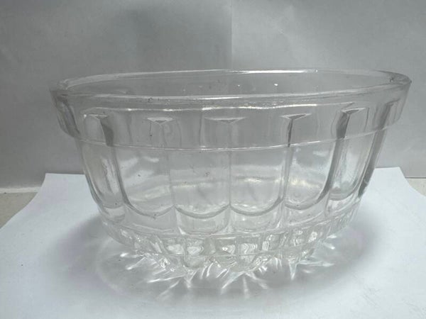 Vintage pressed glass oval jelly/aspic mold with leaf pattern