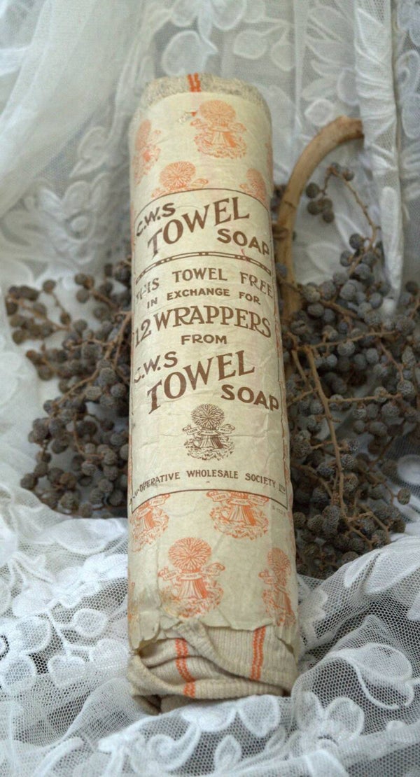 Vintage handdoek in originele verpakking van C.W.S TOWELS