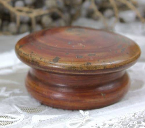 Antieke Houten Ronde Engelse Poederdoos met Spiegel – Tijdloze Elegantie