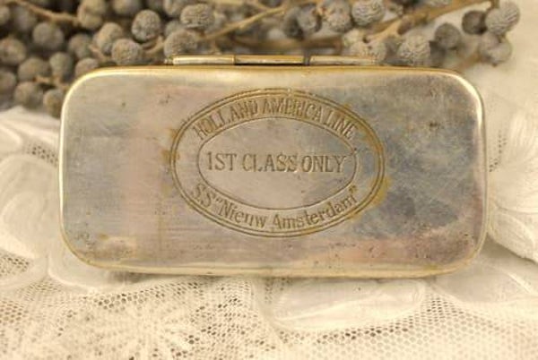 Vintage doosje voor tabak of sigaretten van de Holland America lijn