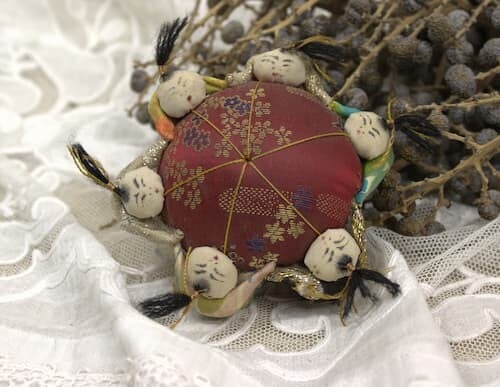 Vintage chinees speldenkussen