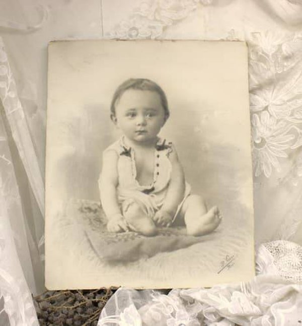 Antieke grote foto van Franse Baby