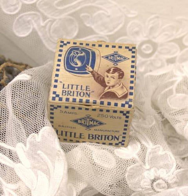 Vintage doosje van lichknopje