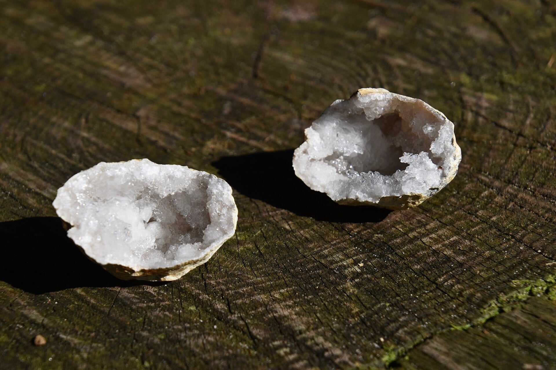 Bergkristal geode klein paartje 3-5 cm