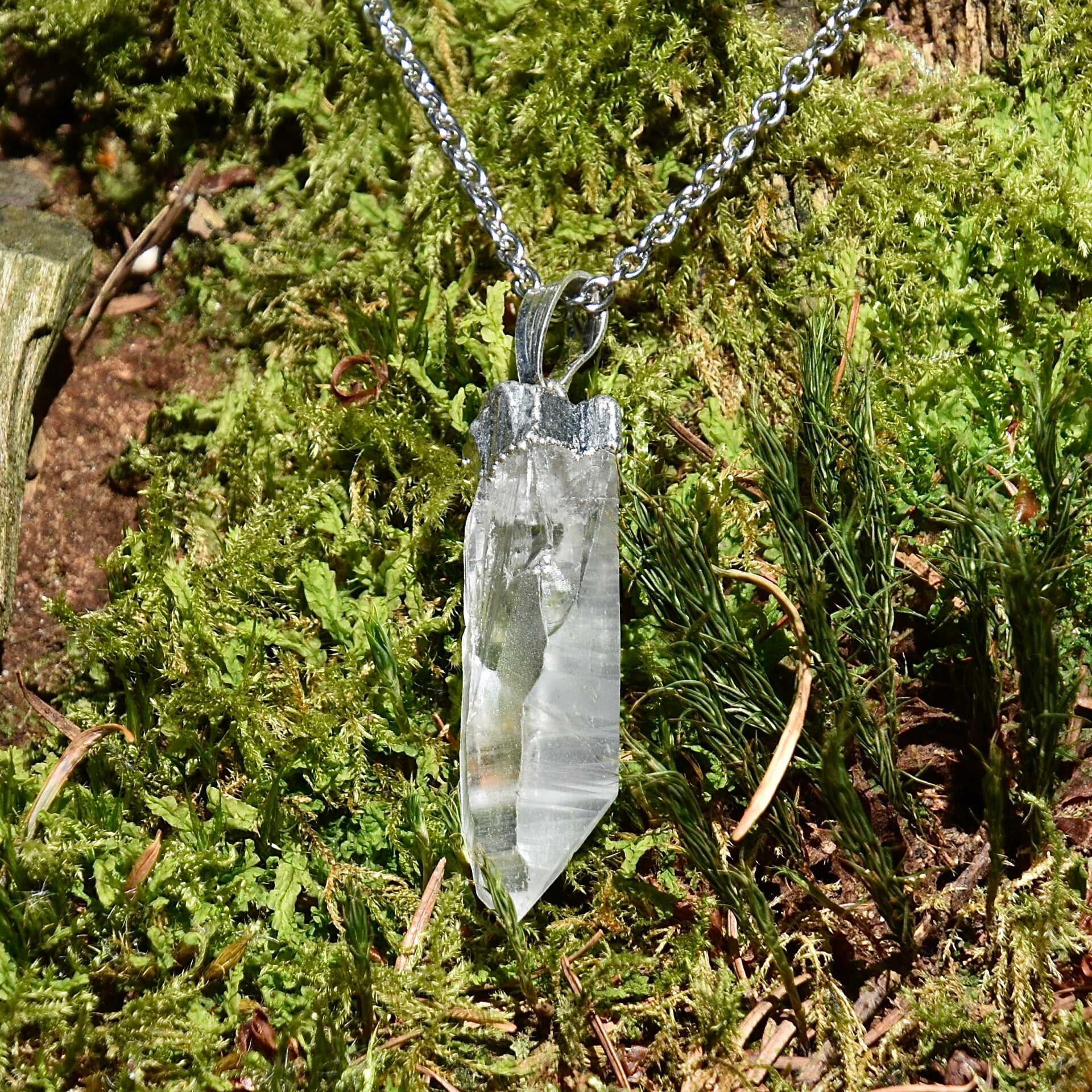 Ruwe Bergkristal ketting